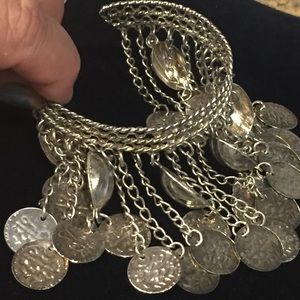 Bracelet One size fit all with charms silver color